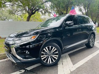 Used 2020 Mitsubishi Outlander SEL image 1