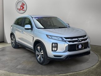 Used 2020 Mitsubishi Outlander Sport ES image 1