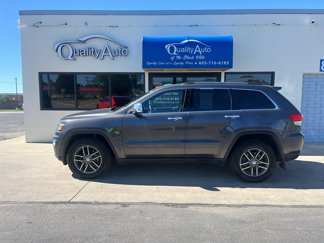 Used 2017 Jeep Grand Cherokee Limited image 1