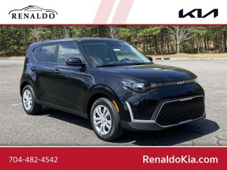New 2025 Kia Soul LX image 1