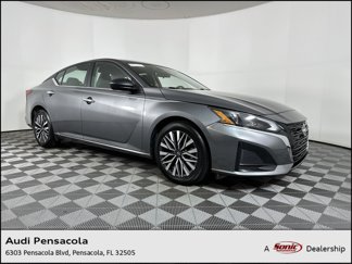 Used 2024 Nissan Altima 2.5 SV image 1
