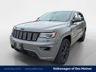 Used 2022 Jeep Grand Cherokee Laredo X image 1