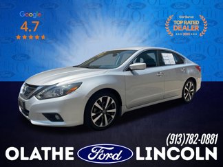 Used 2016 Nissan Altima 3.5 SR image 1