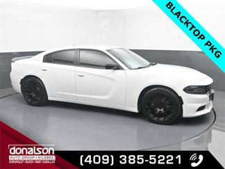 Used 2020 Dodge Charger SXT w/ Blacktop Package image 1