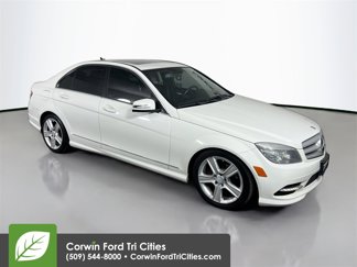 Used 2011 Mercedes-Benz C 300 4MATIC Sedan image 1