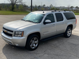 Used 2012 Chevrolet Suburban LT image 1