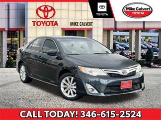 Used 2012 Toyota Camry XLE image 1