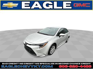 Used 2022 Toyota Corolla LE image 1