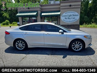 Used 2017 Ford Fusion SE w/ Fusion SE Technology Package image 1