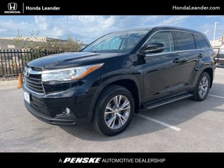 Used 2015 Toyota Highlander XLE image 1