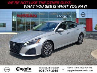 Used 2023 Nissan Altima 2.5 SV image 1