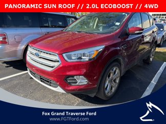 Used 2019 Ford Escape Titanium image 1