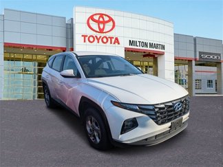 Used 2023 Hyundai Tucson SE w/ Cargo Package image 1