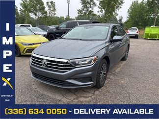 Used 2019 Volkswagen Jetta SEL image 1