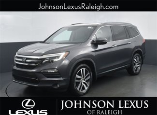 Used 2018 Honda Pilot Touring image 1