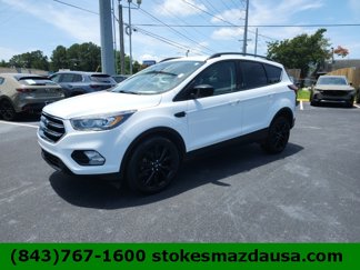 Used 2019 Ford Escape SE image 1