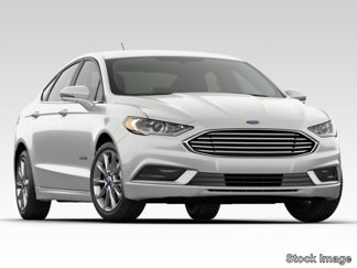 Used 2017 Ford Fusion SE image 1