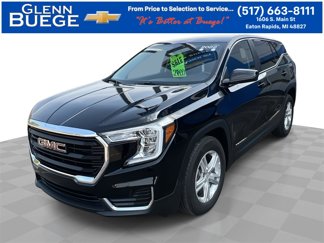 Certified 2022 GMC Terrain SLE image 1