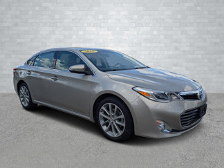 Used 2015 Toyota Avalon XLE image 1