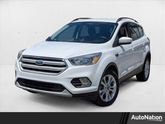 Used 2018 Ford Escape SE image 1