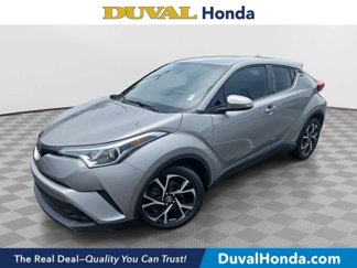 Used 2019 Toyota C-HR XLE image 1