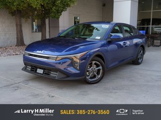 Used 2025 Kia K4 LXS image 1