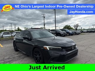 Used 2023 Honda Civic Sport image 1