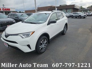 Used 2018 Toyota RAV4 LE w/ All Weather Liner Package image 1