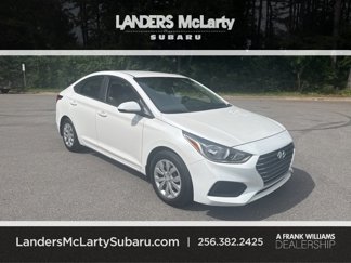 Used 2021 Hyundai Accent SE image 1