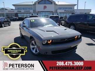 Used 2019 Dodge Challenger SXT w/ Driver Convenience Group image 1