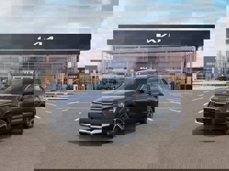New 2025 Kia Niro LX image 1