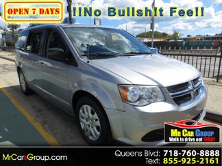 Used 2018 Dodge Grand Caravan SE image 1