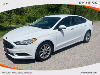 Used 2017 Ford Fusion SE image 1