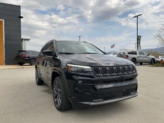 New 2025 Jeep Compass Limited w/ High Altitude Package image 1