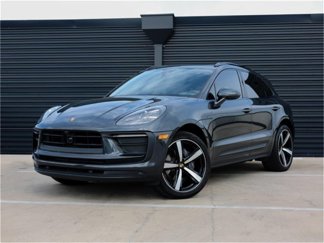 Certified 2023 Porsche Macan image 1