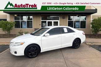 Used 2011 Toyota Camry LE image 1