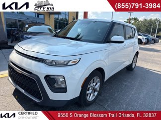 Certified 2022 Kia Soul LX w/ Technology Package image 1