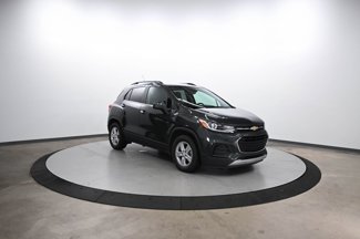 Used 2017 Chevrolet Trax LT w/ Driver Confidence Package image 1