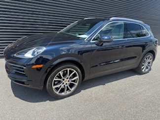 Used 2022 Porsche Cayenne image 1