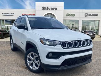 New 2025 Jeep Compass Latitude image 1