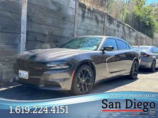Used 2021 Dodge Charger SXT w/ Blacktop Package image 1