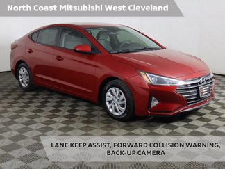 Used 2020 Hyundai Elantra SE image 1