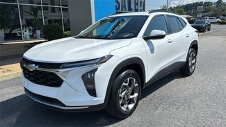 New 2025 Chevrolet Trax LT image 1