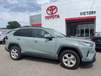 Used 2019 Toyota RAV4 XLE image 1