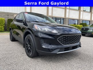 Used 2022 Ford Escape SE w/ Cold Weather Package image 1