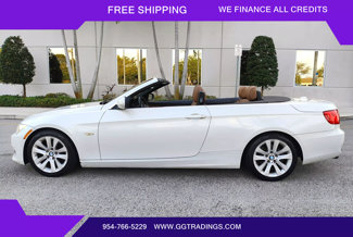 Used 2013 BMW 328i Convertible image 1