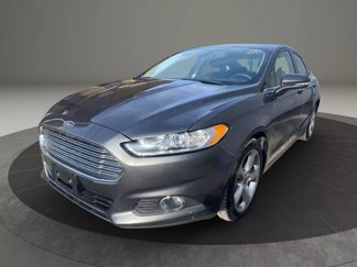 Used 2015 Ford Fusion SE w/ Equipment Group 201A image 1