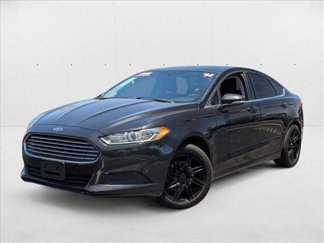 Used 2014 Ford Fusion SE image 1