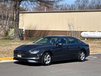 Used 2021 Hyundai Sonata SE w/ Preferred Accessory Package image 1