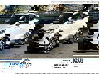 New 2025 Ford Escape SE image 1